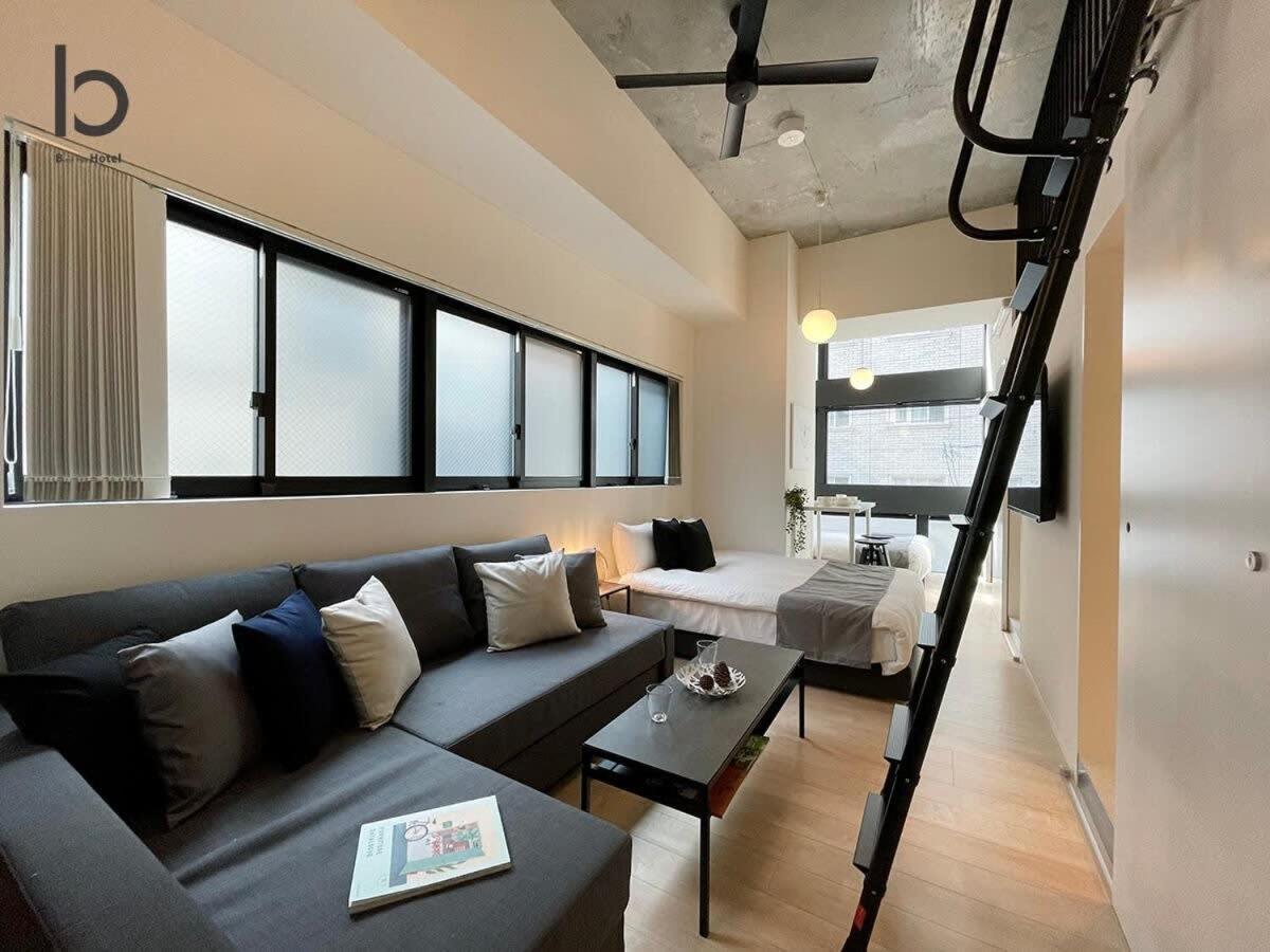 Bhotel Nekoyard - Modern Loft Studio Steps From Peace Park 히로시마 외부 사진